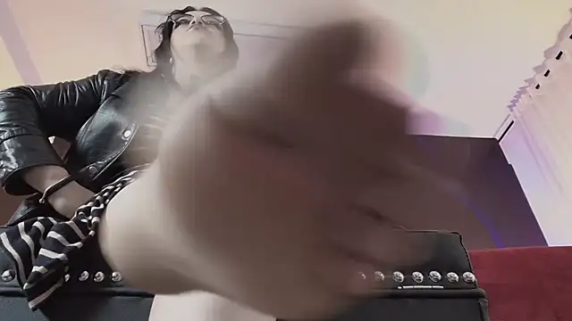 _Jade_16 Live XXX Chat