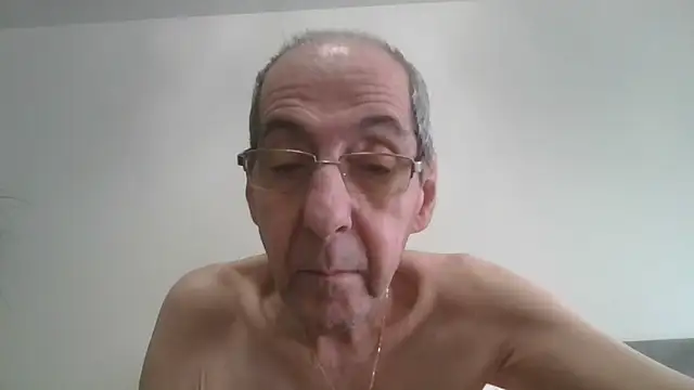 whitemilk4u Show in webcam