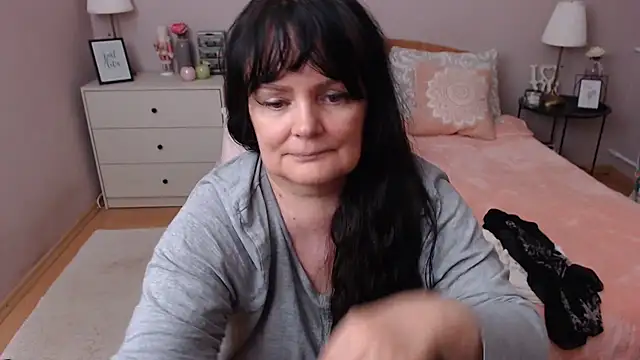 Онлайн чат XXX LeveMe2Nightt