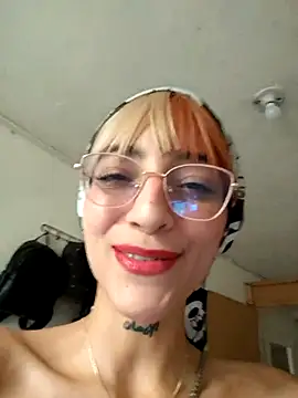 Dani-peggin লাইভ XXX চ্যাট