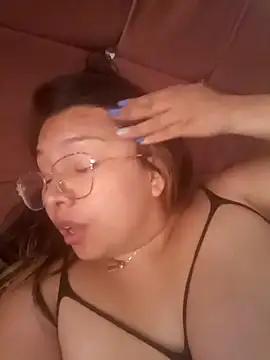 ISABELLA-24_ Adlı Modelin Canlı XXX Sohbeti