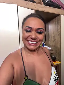 Deyseprado35のライブXXXチャット