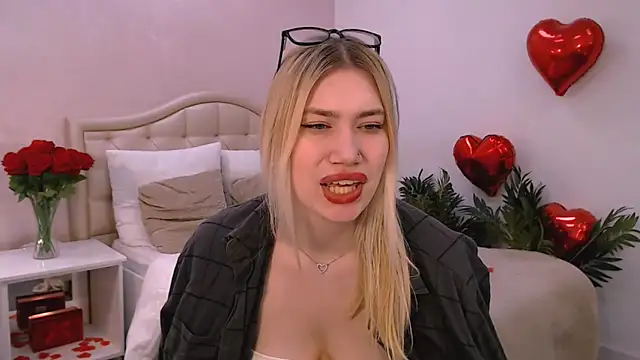 blonde_angell লাইভ XXX চ্যাট