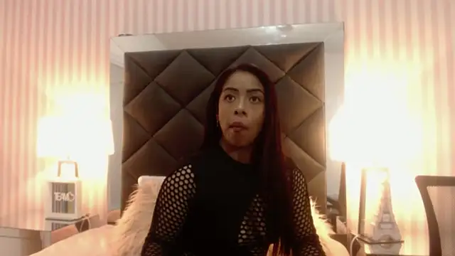 Samy_Lee01 লাইভ XXX চ্যাট