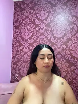 juliana_diazのライブXXXチャット