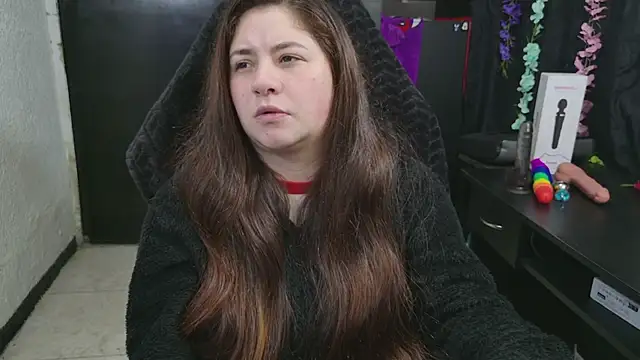 Chat +18 de ann_bronw ao vivo