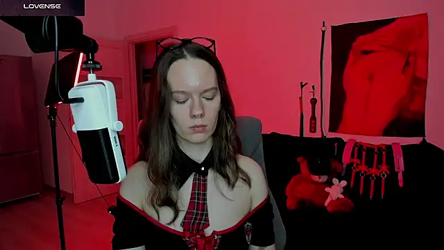 XXX chat uživo modela Goddess_of_Fertility