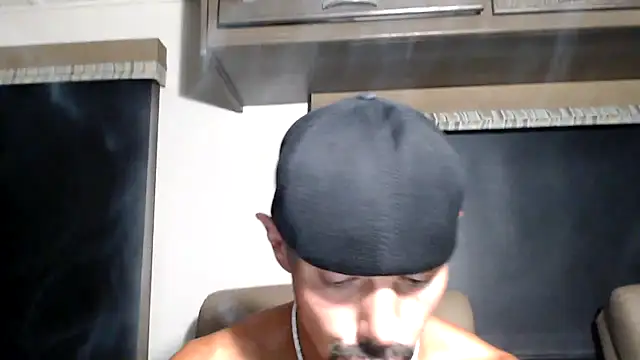 Živý XXX chat ThickD2C