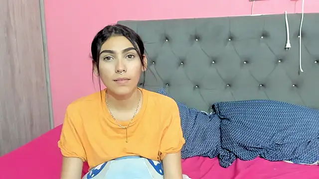 ariloe_quintero's Live XXX Chat