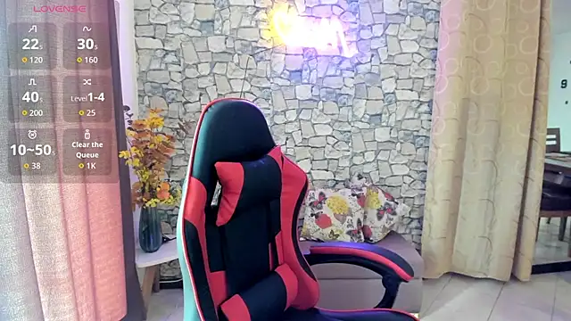 Miaswwe's Live XXX Chat