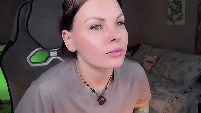 Alaska_ya's Live XXX Chat