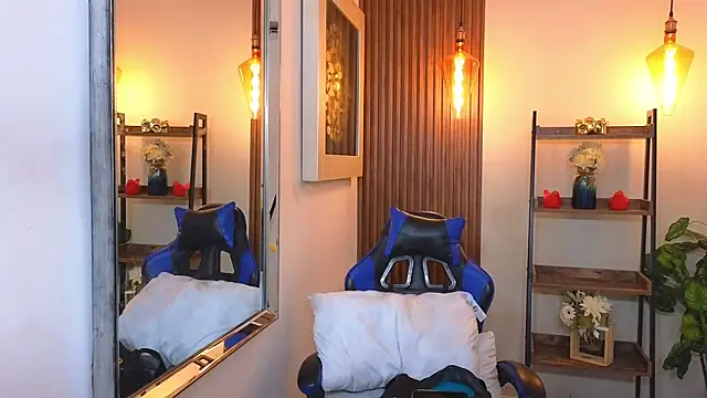 Chat +18 de Kenya--Buhle ao vivo