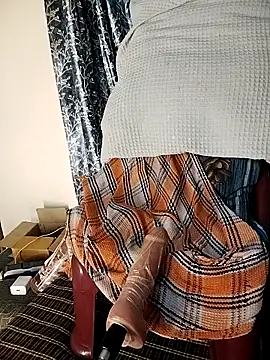 RooseWater's Live XXX Chat