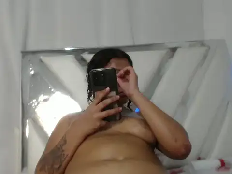 แชท XXX สดของ AlannaHarper