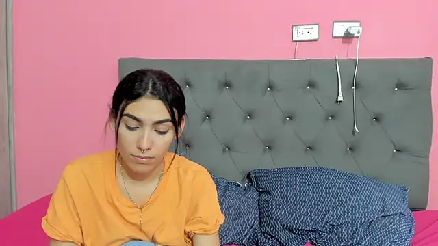 Chatroom XXX en direct de ariloe_quintero