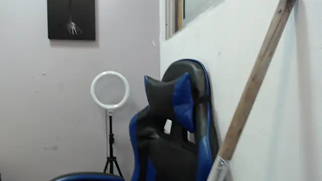 Chat XXX en directo de dafne_kim