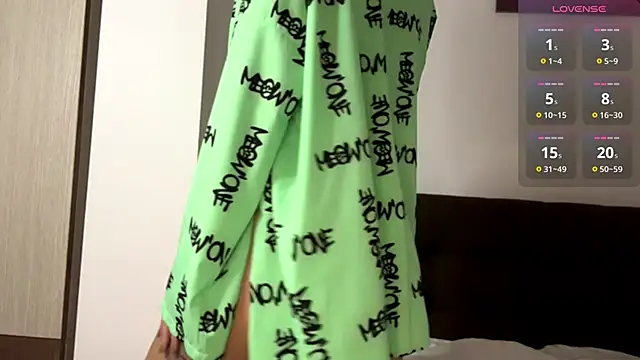 EvaRenard Adlı Modelin Canlı XXX Sohbeti