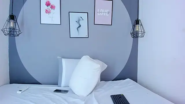 sarita_duque Adlı Modelin Canlı XXX Sohbeti