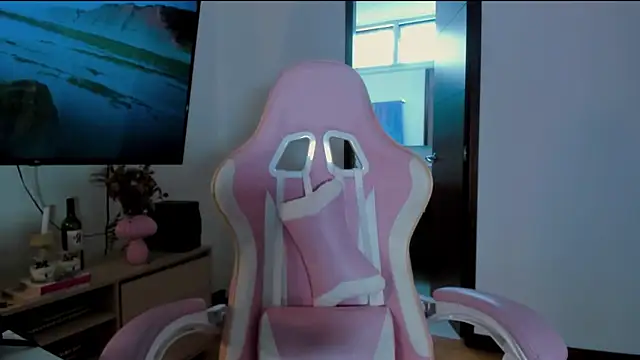 saphievein Chat XXX in diretta