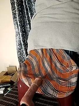 Chatroom XXX en direct de RooseWater