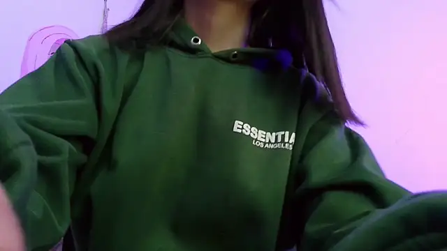 Czat XXX na żywo – sofi_lara28