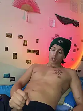 Czat XXX na żywo – DannyPhantom555