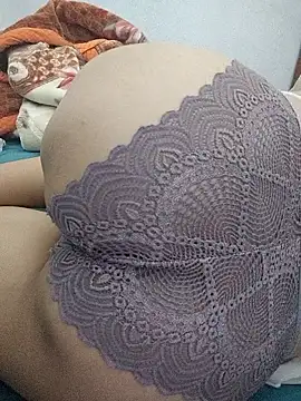 Haralushiaaa লাইভ XXX চ্যাট