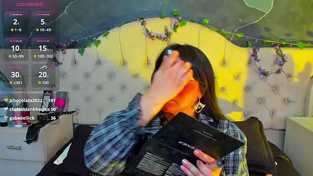 แชท XXX สดของ AmberGreyy_