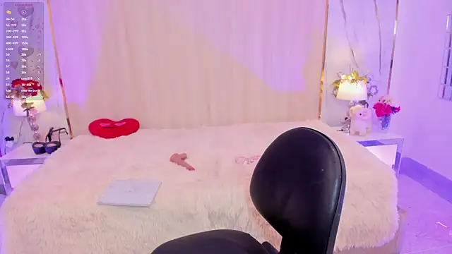 TylerBloom Live XXX Chat