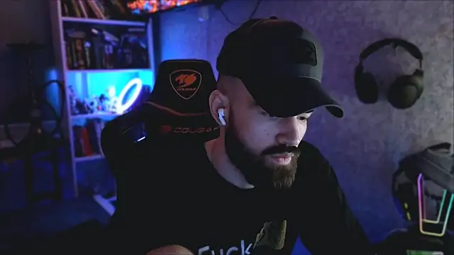 _Mostly_ Webcam-Show