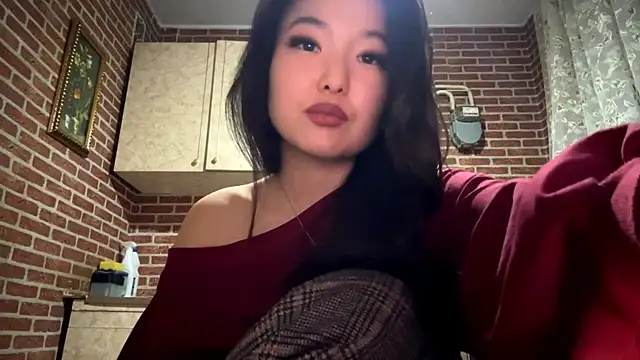 แชท XXX สดของ EmmaLeexth