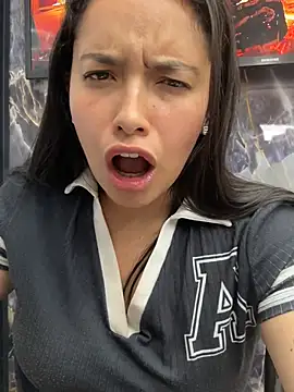 Chat XXX en directo de Miss_Bella_Flame