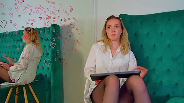 ElaraVoltage Obrolan Langsung XXX