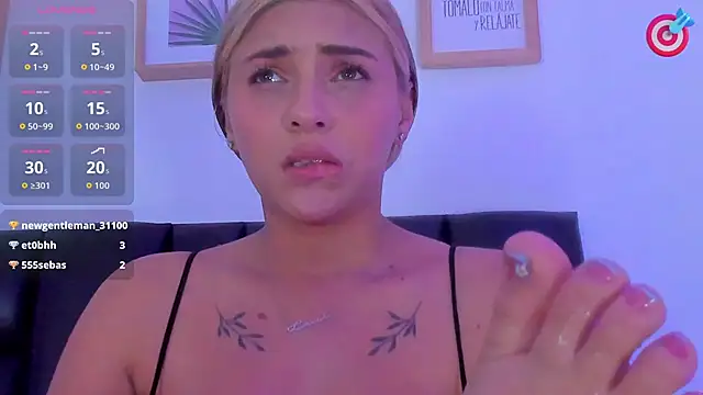 Chat XXX ao vivo de lana-rosse