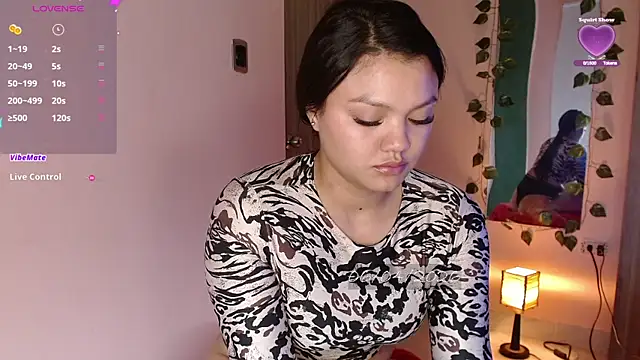 Chat +18 de mariana18__ ao vivo