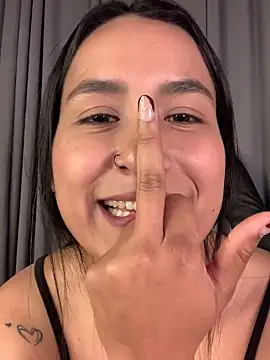 Val12777: онлайн-секс-чат