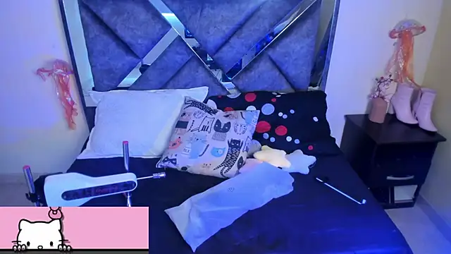 Mss_Meloddy Chat XXX live