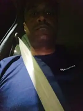 Pertunjukan Kamera Web Spunexhi