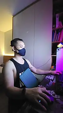 Show de OnlyMan90 na webcam