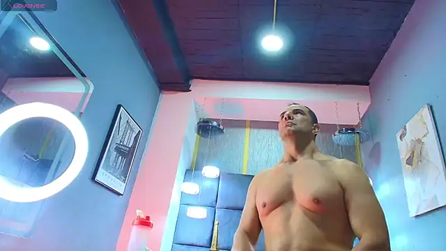 Webkamerová show juanses_n_toro