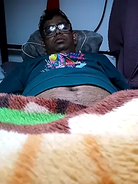 SADDLECOCK's Webcam Show