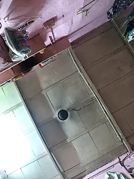 Vickyrajput009 Adlı Modelin Canlı XXX Sohbeti