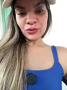 Chat +18 de Zyrella ao vivo