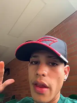 HarryGaze's Live XXX Chat