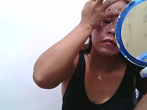 yummytitsxxx168 Pertunjukan Webcam