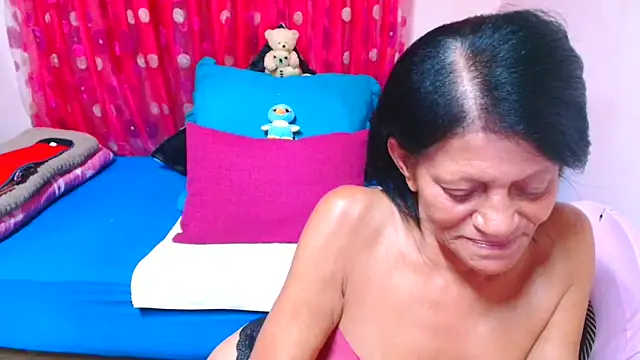 Chatroom XXX en direct de SLUTTYROXY