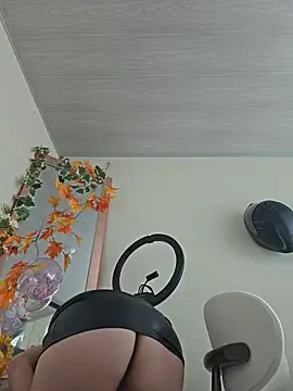 valery_mora 即時 XXX 聊天