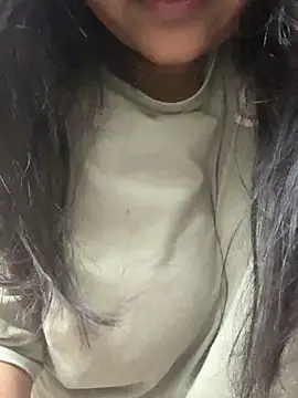 Chat +18 de radhikkaa ao vivo