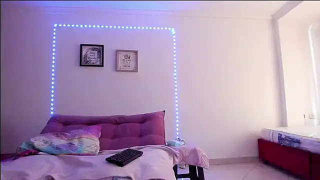 selena_jhonsonのライブXXXチャット