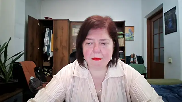 Violet_Pulse: онлайн-секс-чат